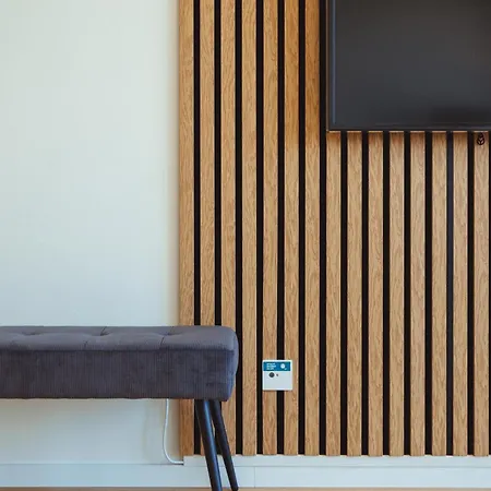 Stylish Downtown - Location & Parking