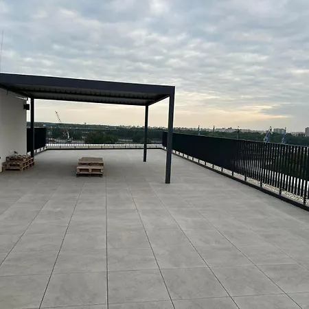 Pristavna Modern Apartment, Design & Parking, * ブラチスラヴァ