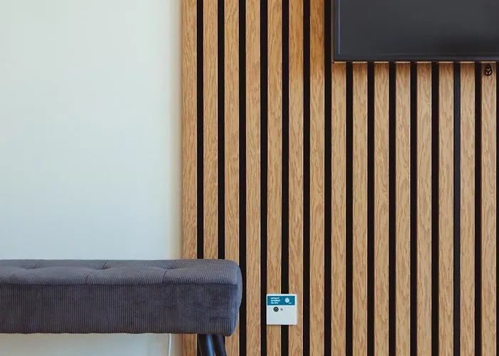 Pristavna Modern Apartment, Design & Parking,